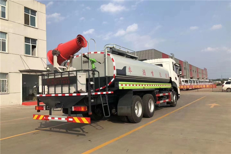 東風(fēng)天龍后八輪20噸噴霧車，國六綠化噴灑車