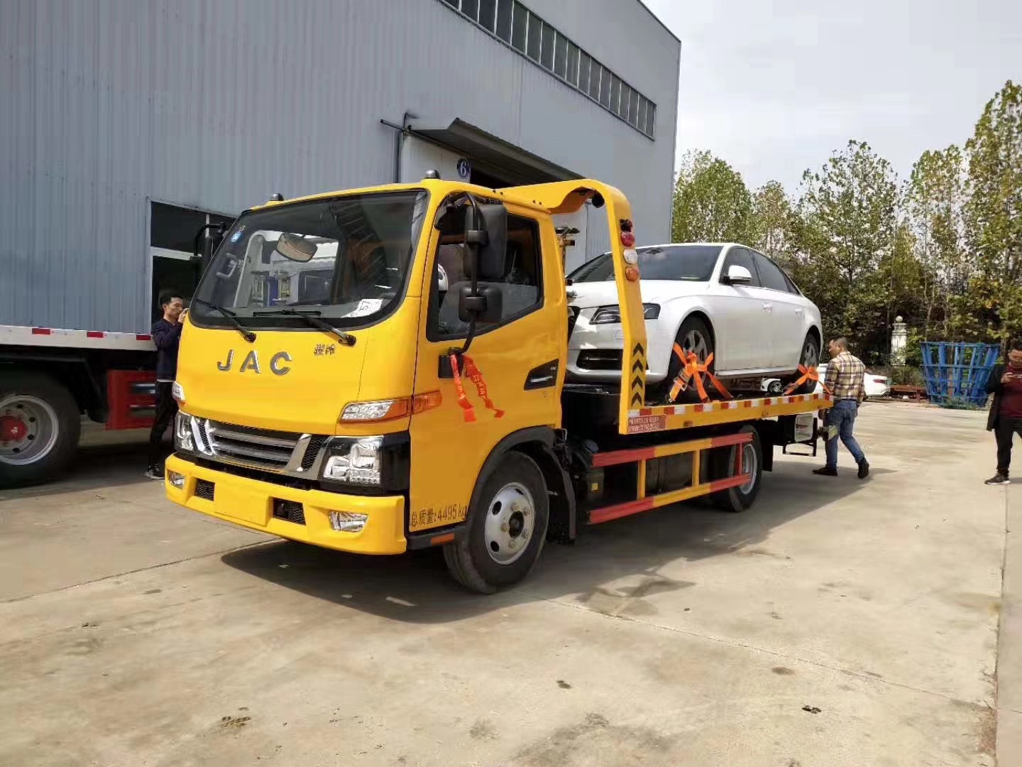 國(guó)六江淮藍(lán)牌一拖二清障車(chē)